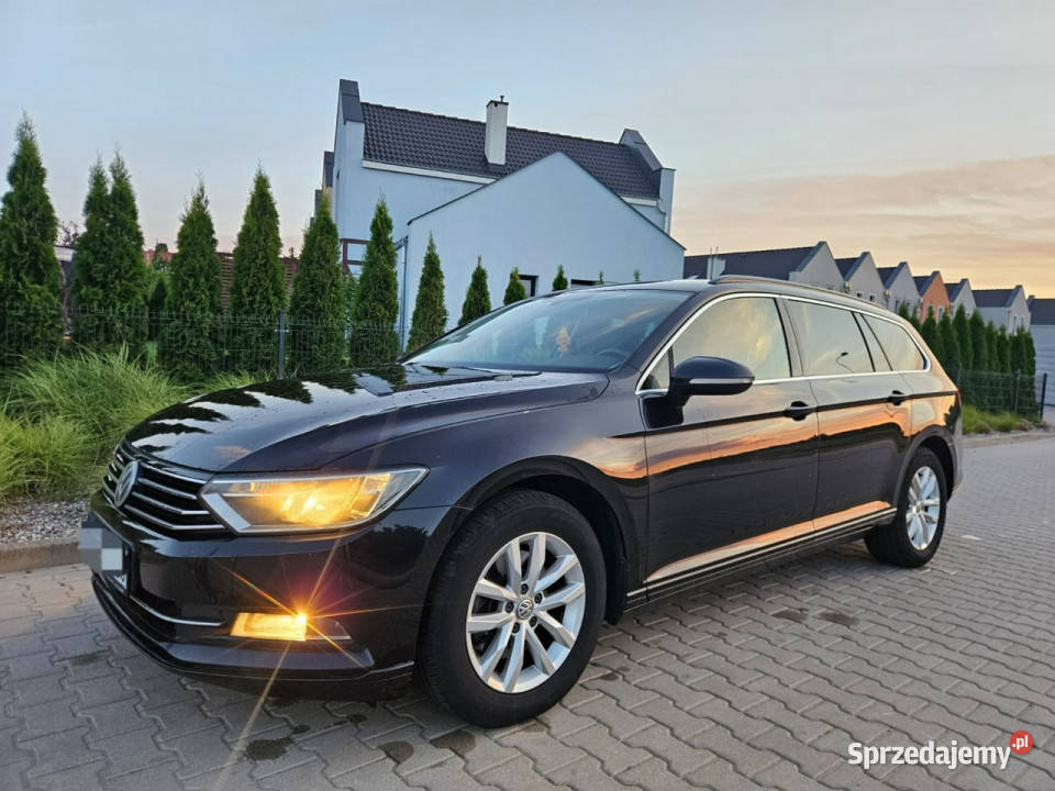 Volkswagen Passat 150 ZadbanySerwis Rata490 B8 relingi dachowe Śrem