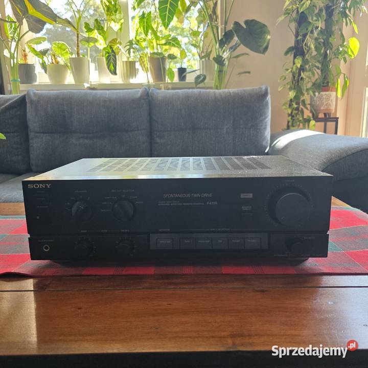 Wzmacniacz Sony F411R 1 gw warmińsko-mazurskie Iława