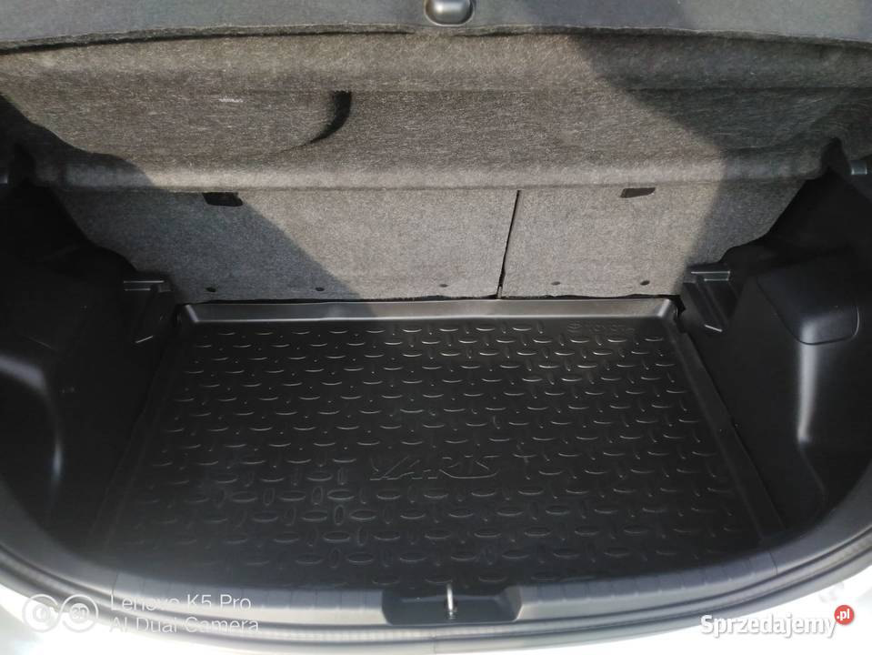 Toyota yaris 10 benzyna klimatyzacja kamera Lisia Góra