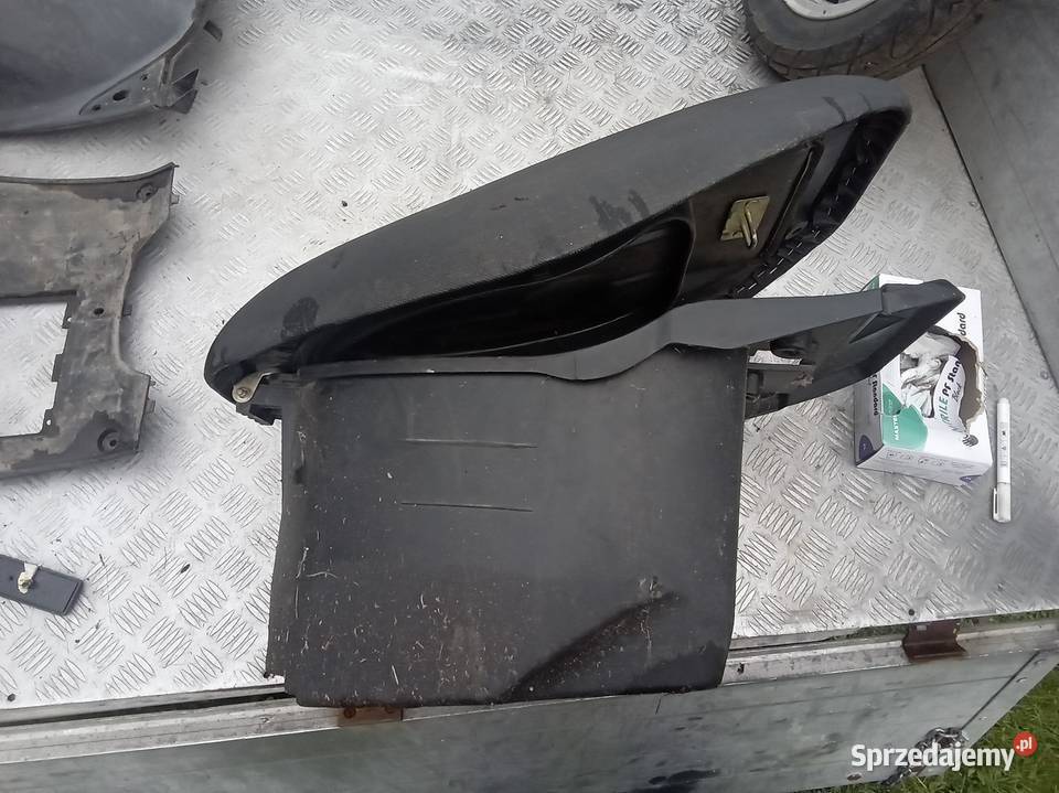 Siedzenie kanapa ze schowkiem skuter koło 10 opolskie Namysłów