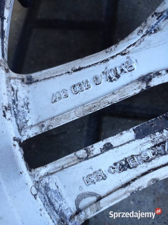 Koła felgi BMW E90 E91 16 6780907 20555R16 sprzedam