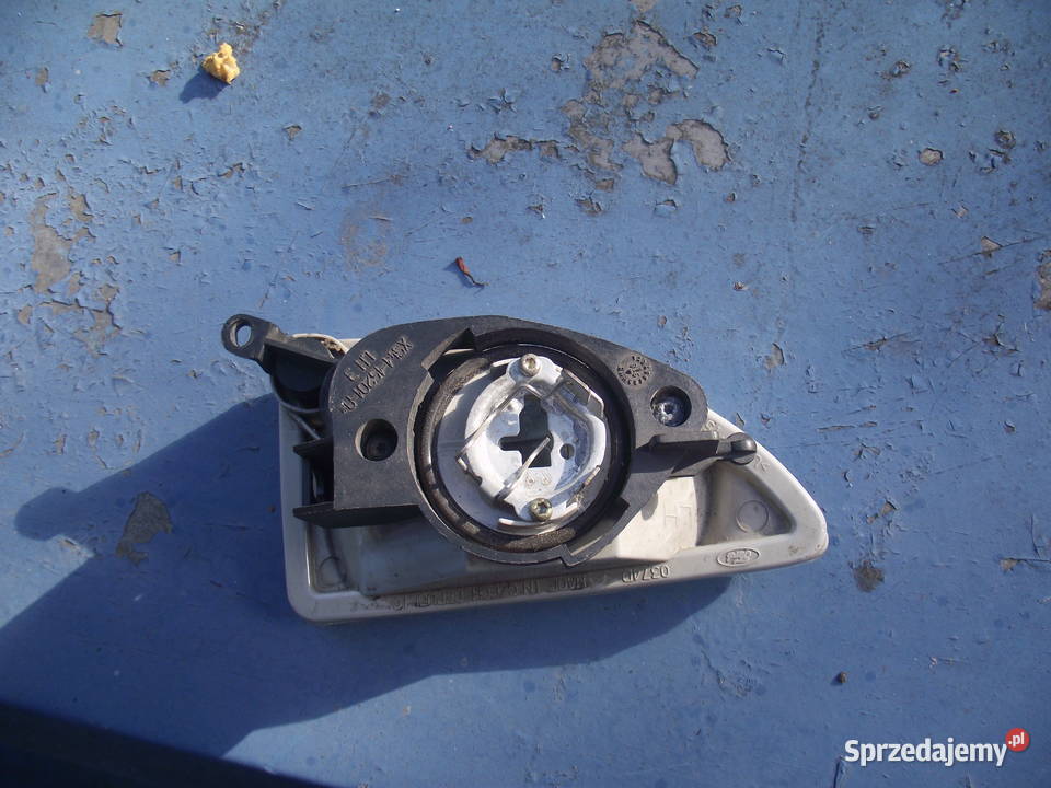 Mocowanie halogenu Ford Focus osobowe