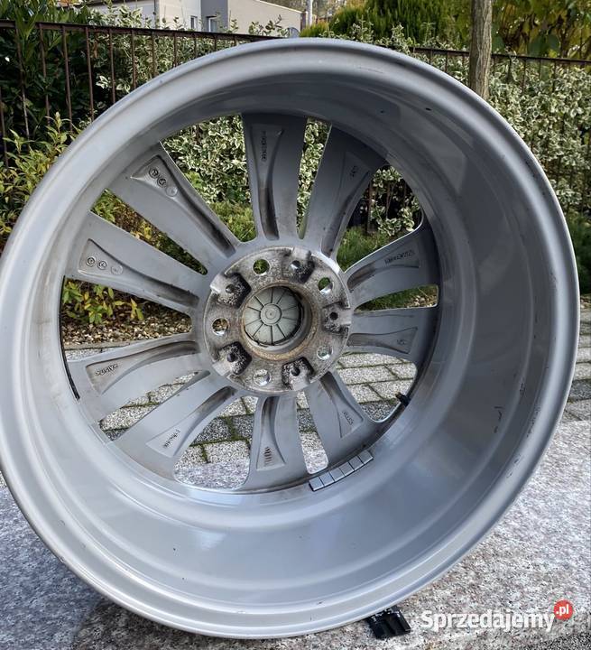 Alufelga BMW 18 F01 5x120 ET30 BMW 6775403 Średnica 18" Bolesławiec sprzedam