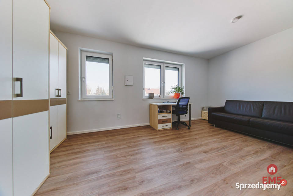 Dom wolnostojący 890m2 Raczki wolnostojący sprzedam