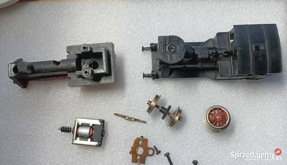 Lokomotywa BR 981 Fleischmann na części do H0 Modelarstwo Kraków