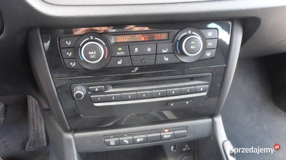 BMW X1 sDrive18D 2014 bogate wyposażenie i mały nieuszkodzony Kamionki