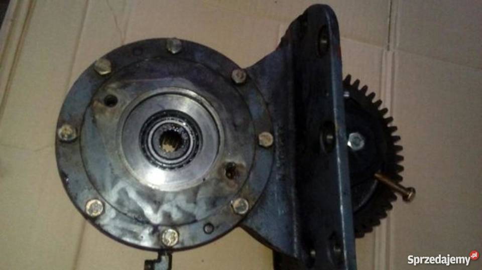 Przystawka napędu pomp hydraulicznych Holland Części zamienne Rolnictwo Siemiatycze