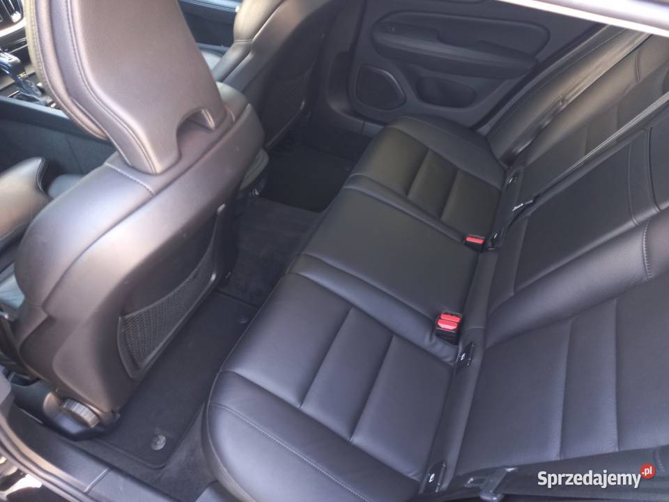 Volvo v60 2020 d3 oryginal Lublin