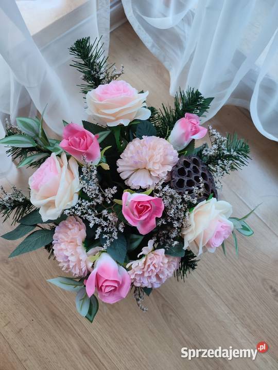 Kompozycja kwiatowa na grób kompozycja na różowy Sosnowiec
