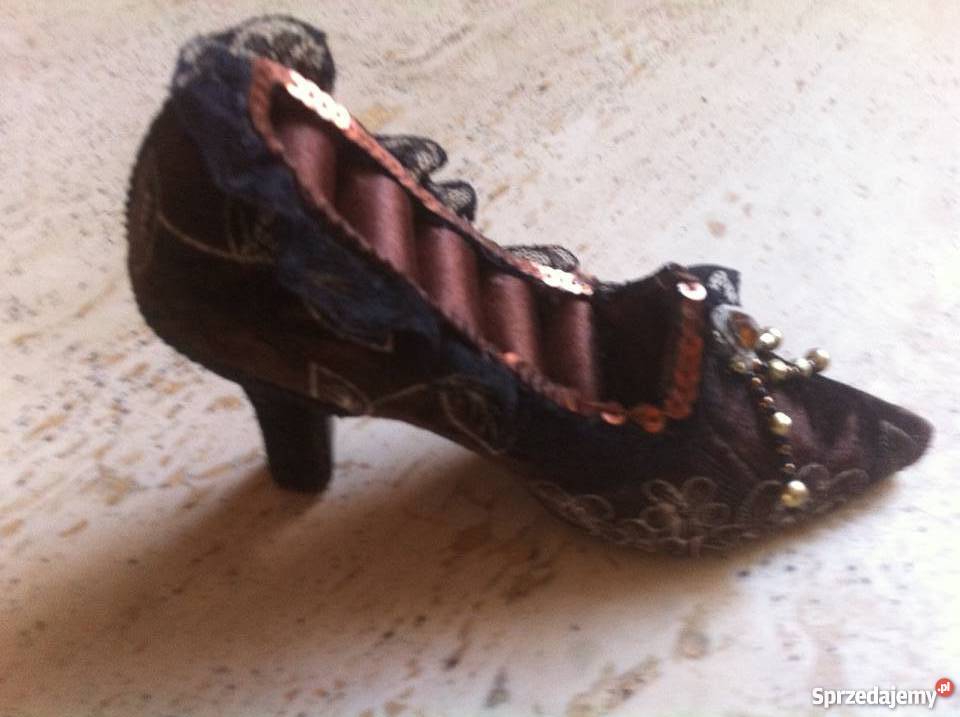 Bucik na pierścionki przesylka pomorskie Miłobądz