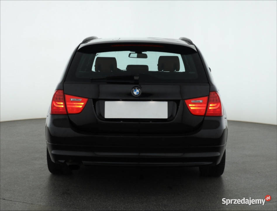 BMW 3 318 i benzyna Piaseczno