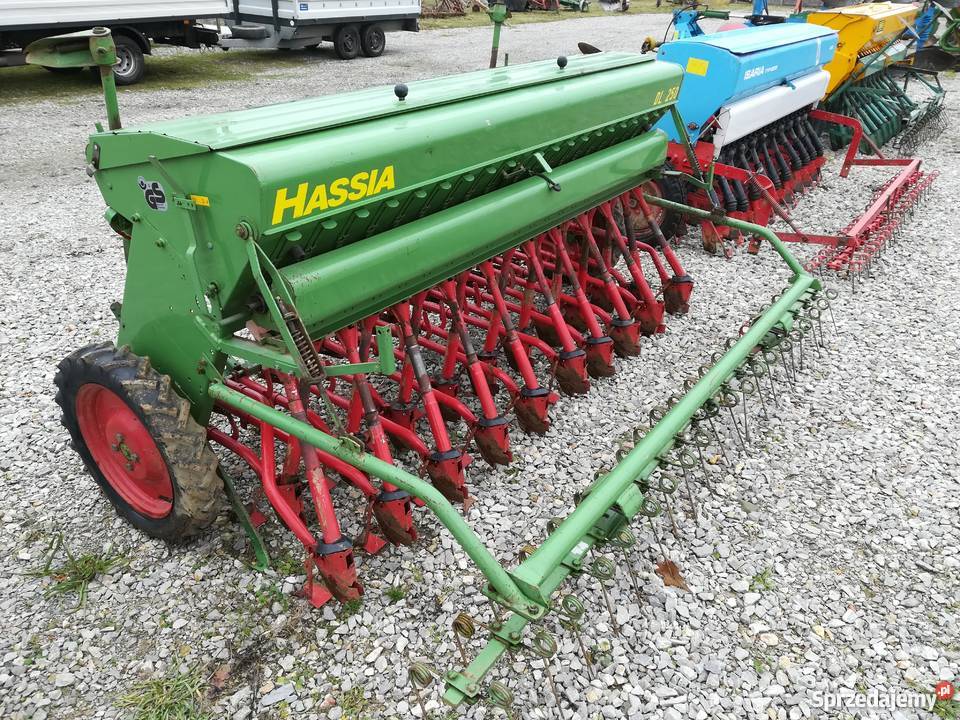 Siewnik Hassia 25 m Cyców