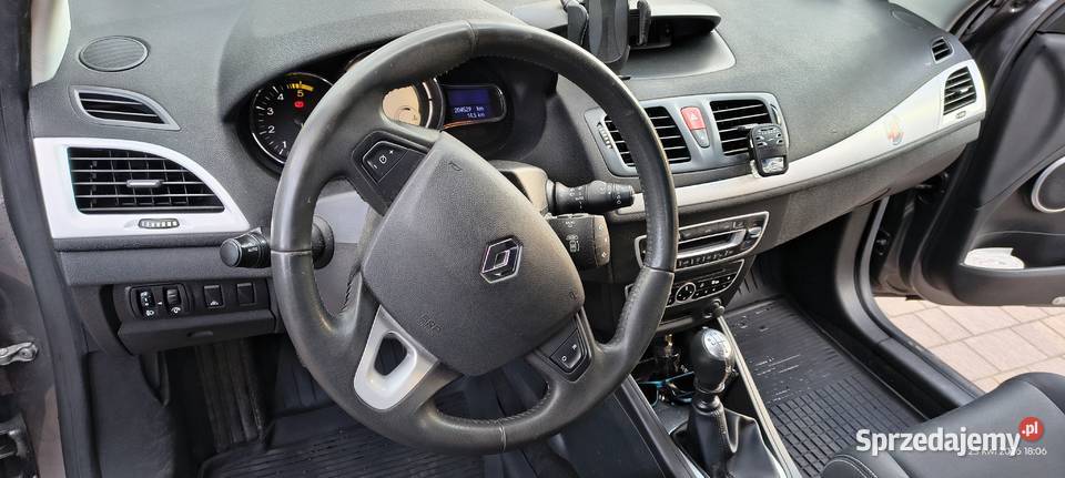 Renault Megane stan idealny Megane Bełchatów