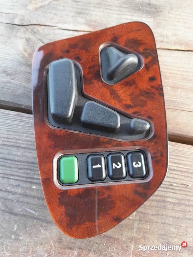 Mercedes W210 sterowanie fotela pamięć prawa Rok produkcji 2001 Panele sterowania, przełączniki Gdańsk sprzedam