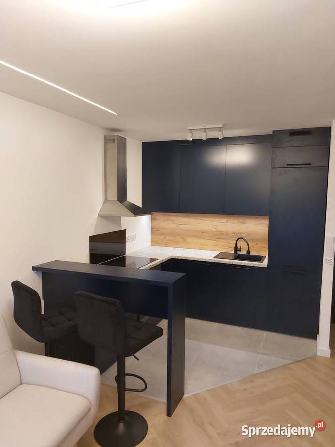 Wynajmę 2 pokojowe mieszkanie z balkonem piwnica Częstochowa