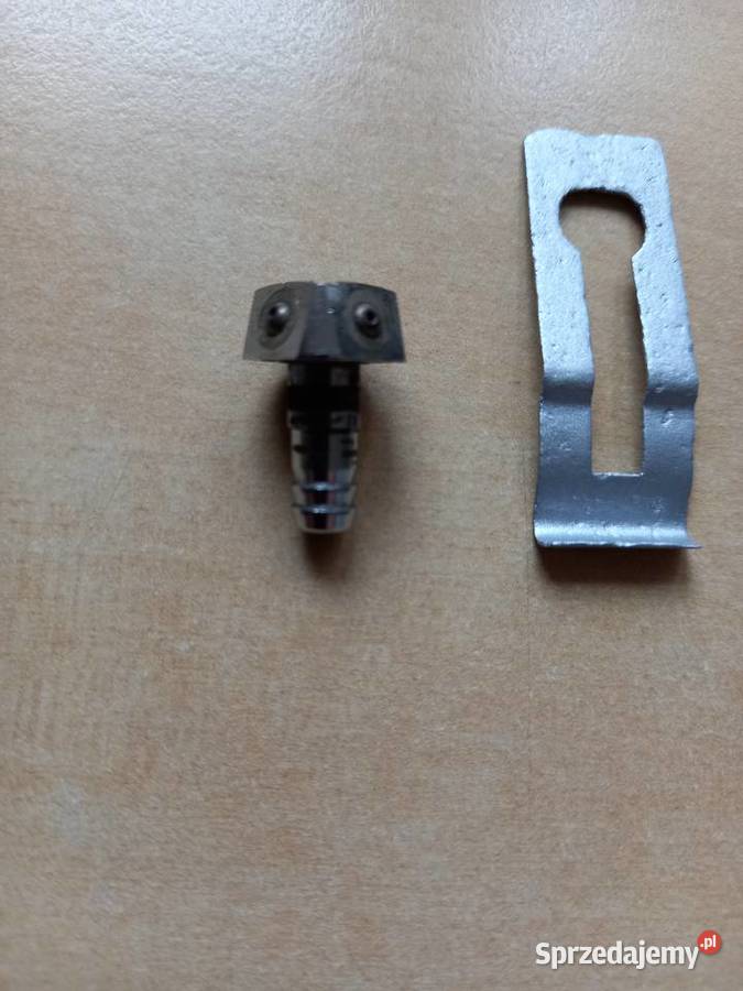 Mercedes W 108 W 109 dysza spryskiwacza Części samochodowe Bukownica sprzedam