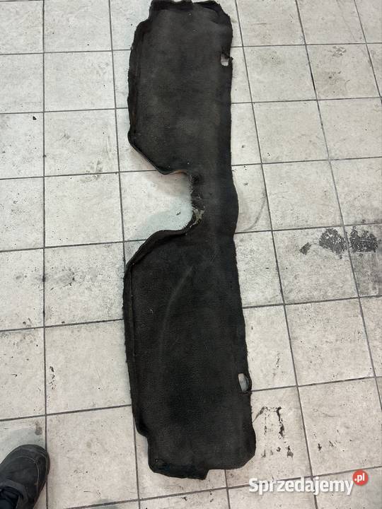 Wykładzina środka bmw e30 coupe wąska tylnia Pozostałe Lublin