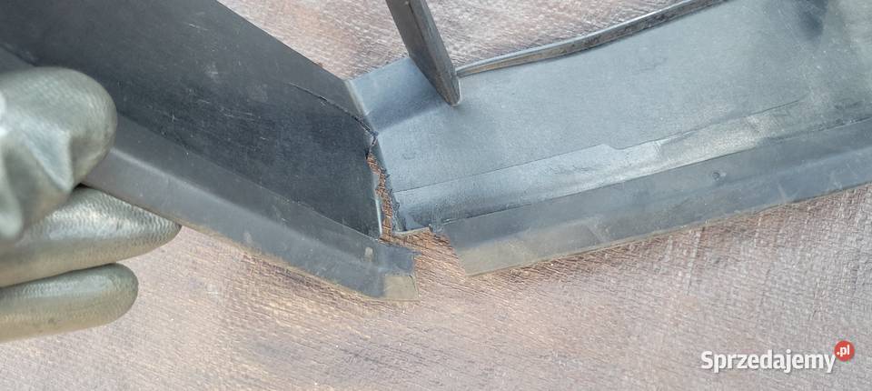 BMW CABRIO F91 M8 KIEROWNICA POWIETRZA WLOT