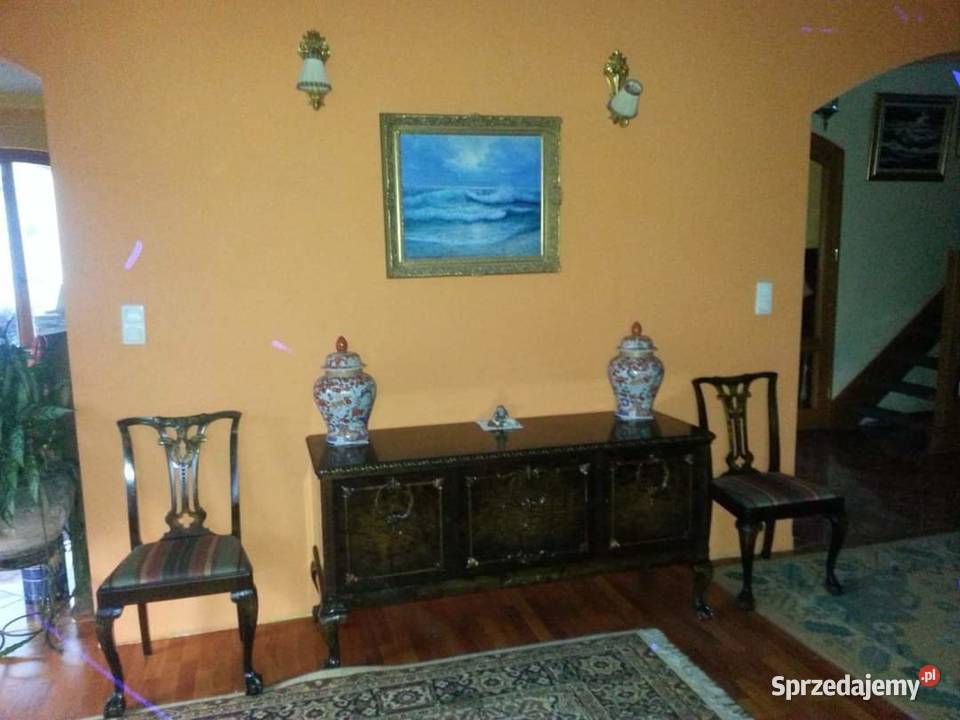 Komplet Stoł Z 6 krzesłami I 2 komodami Gdańsk