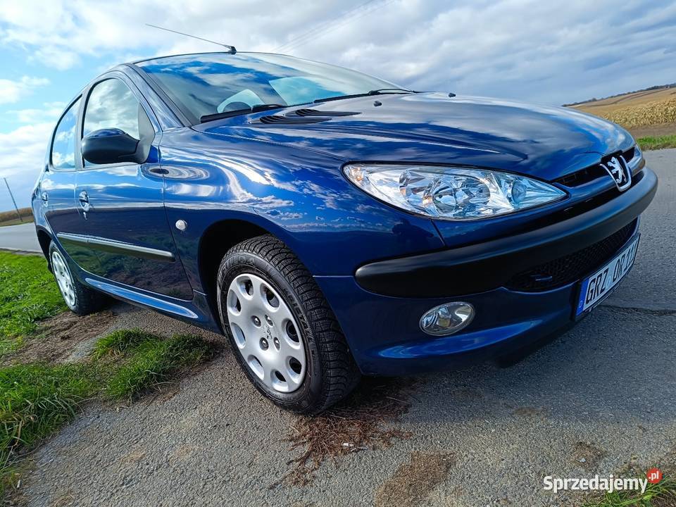 Peugeot 206 14 8V 75 148000 2005 z Niemiec centralny zamek podkarpackie