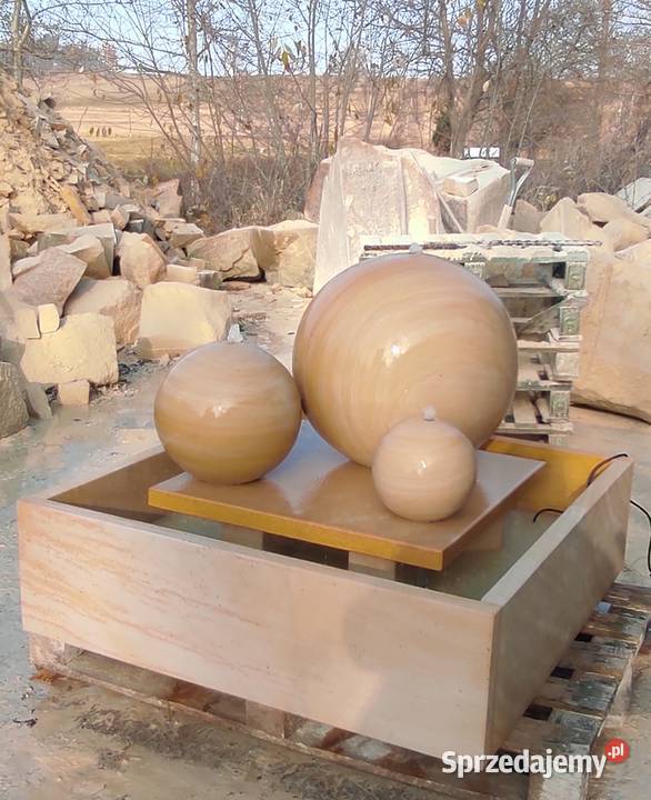 fontanna z piaskowca kamień naturalny