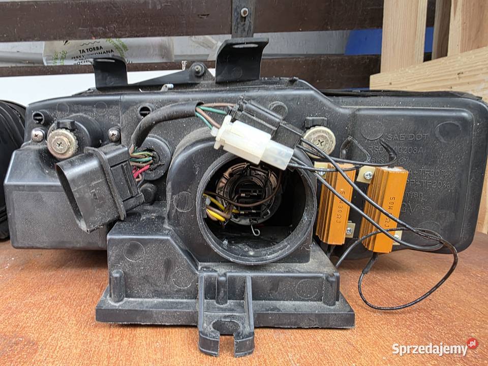 Lampy do AUDI A4 B4 Zamieniki osobowe Motoryzacja