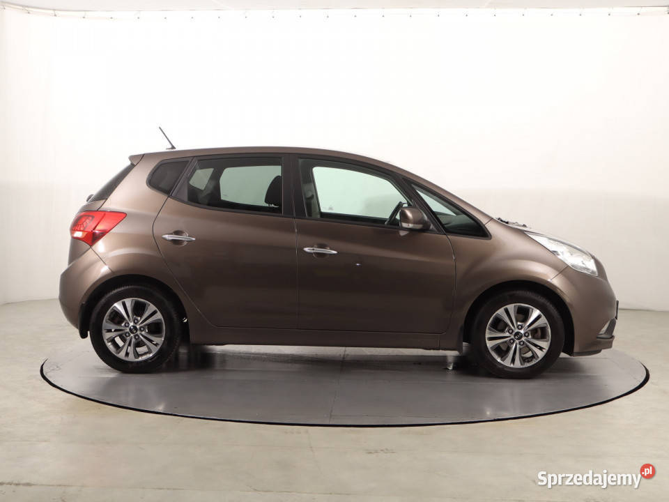 Kia Venga 16 CVVT światła przeciwmgielne Venga Katowice