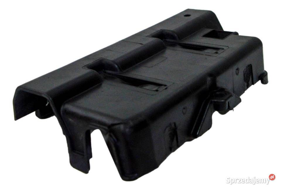 MERCEDES CLA GLA W176 W246 W222 Obudowa oslona Pozostałe sprzedam