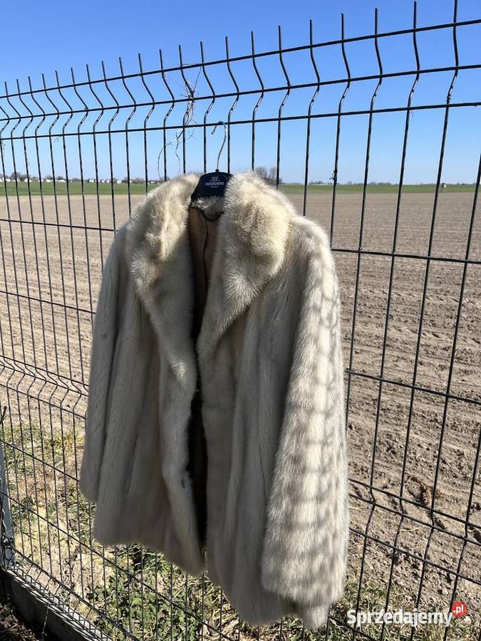 Futro z norek kremowe jasne palomino wielkopolskie Łowęcin