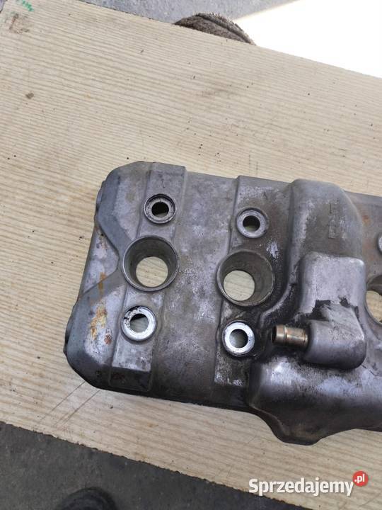 Pokrywa zaworowa Honda CBR 600 f1 PC 23 Pokrywy i osłony silnika Łubno
