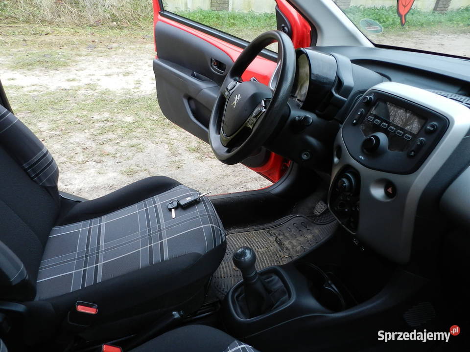 Peugeot 108 małe tanie serwisowane niezawodne CD