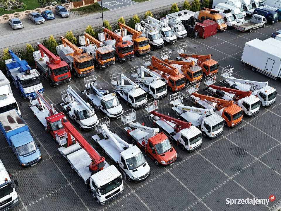 Nissan Zwyżka Podnośnik Koszowy 4X4 CABSTAR Widełki