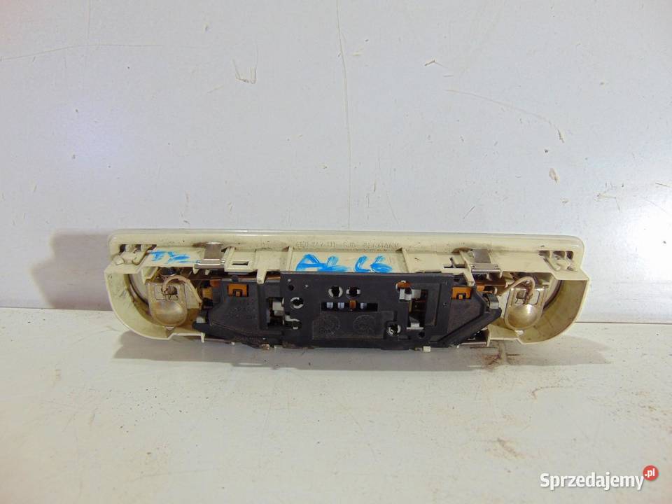 LAMPKA OŚWIETLENIE KABINY AUDI A6 C6 4F0947111 sprzedam
