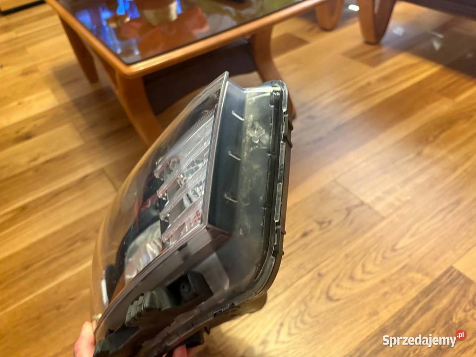 Sprzedam lampe Kia Rio IV 4 Osobnica