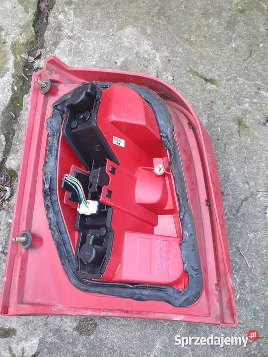 Lampa tylna prawa lewa Nissan Micra k11 lift Rok produkcji 2001 małopolskie Kraków