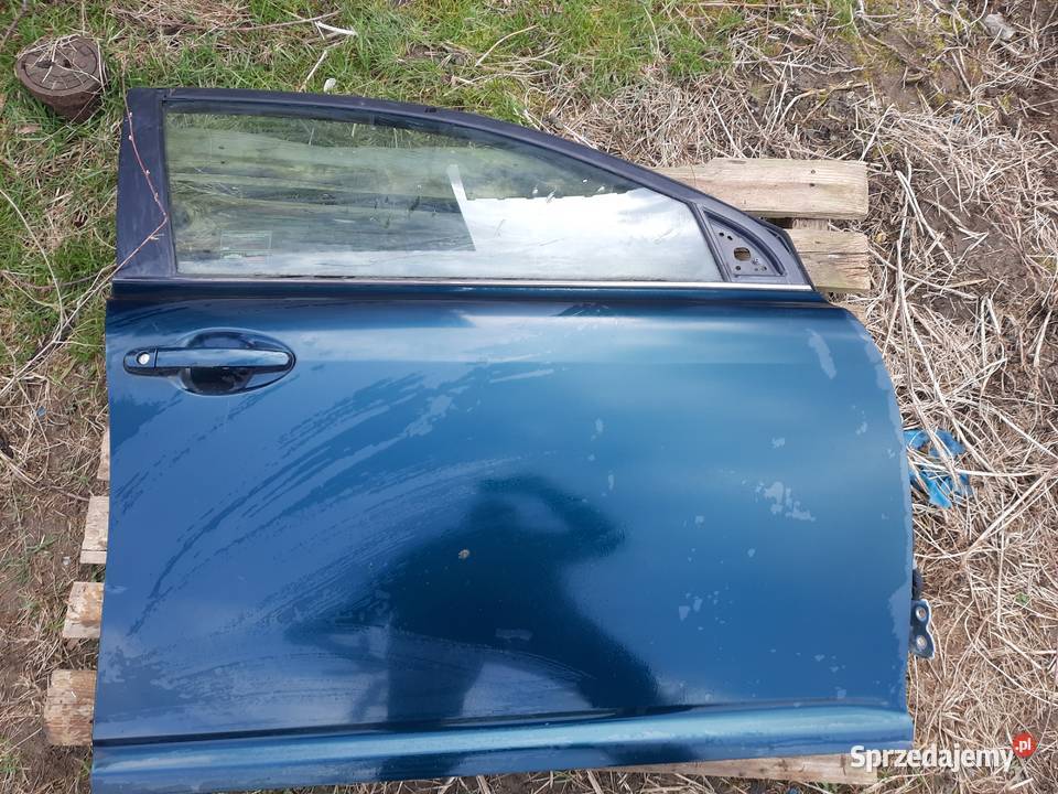 Toyota Avensis t25 0309 drzwi prawe przód Tarnów sprzedam