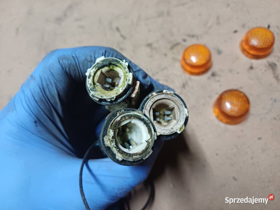 Kierunkowskazy Przód Fiat 126p CC 700 900 osobowe łódzkie sprzedam