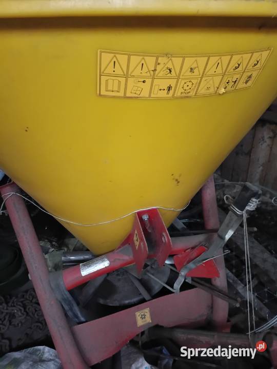 Rozsiewacz nawozów lejek Strumyk s400 Ługi-Radły