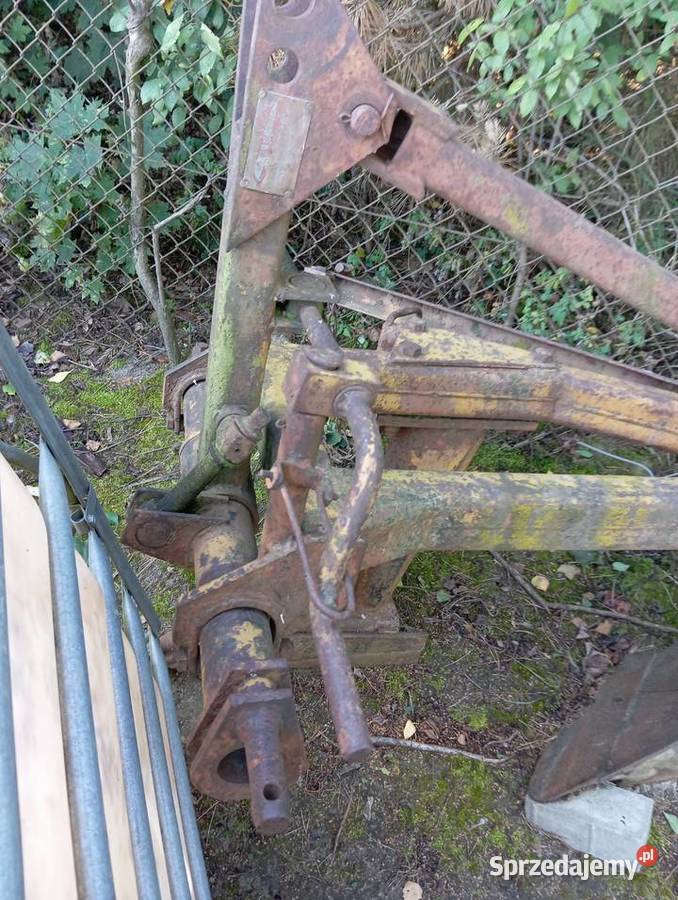 Sprzedam pług 3 skibowy Mosina sprzedam
