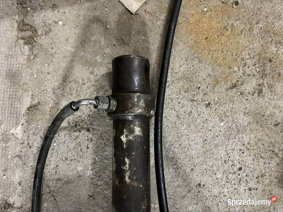 Siłownik 2 Leżajsk sprzedam