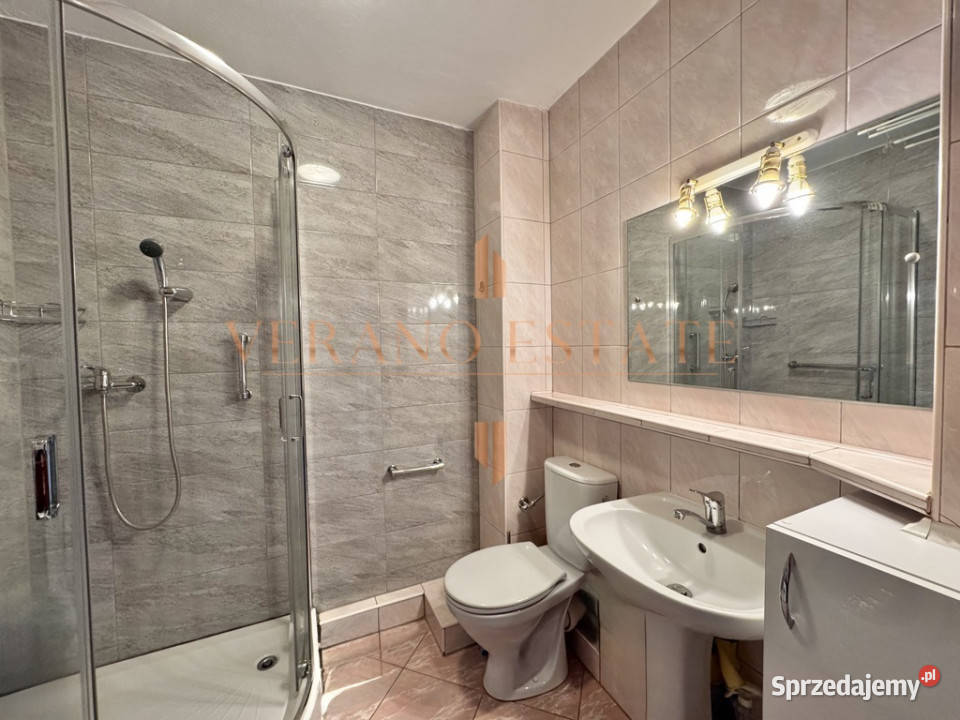 Jasna kawalerka DO WPROWADZENIA Balkon Winda Radom