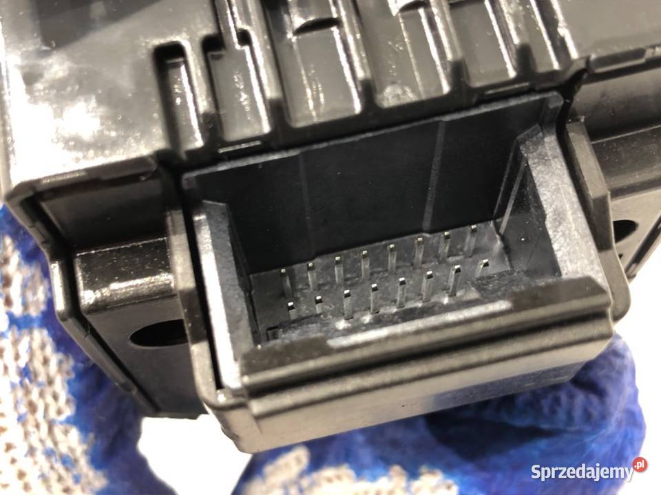 PRZEŁĄCZNIK WYCIERACZEK TOYOTA COROLLA E21 osobowe podkarpackie