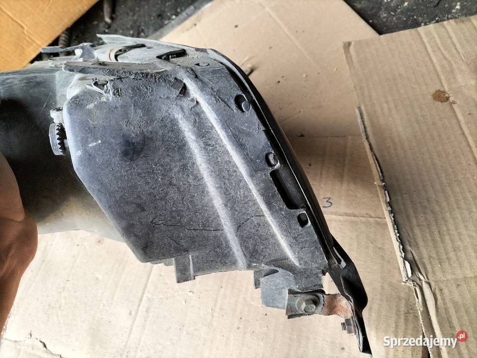LAMPA PRZÓD PRZEDNIA LEWA REFLEKTOR LEWY AUDI Oświetlenie Kamień-Kolonia sprzedam