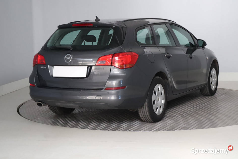 Opel Astra 16 T 132KM Zabrze