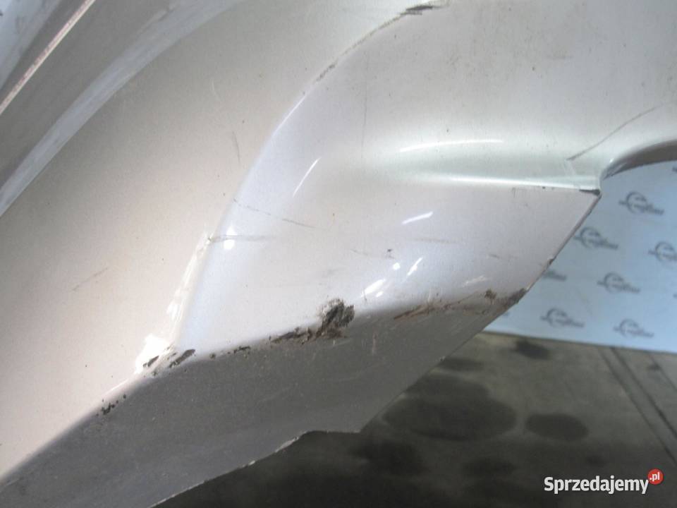 BMW E91 LIFT 11r zderzak tył