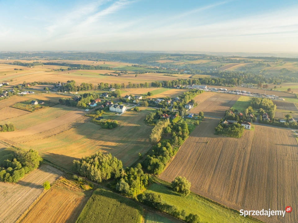 80 arów pozwolenie na budowę 2 domów Nieruchomości sprzedam