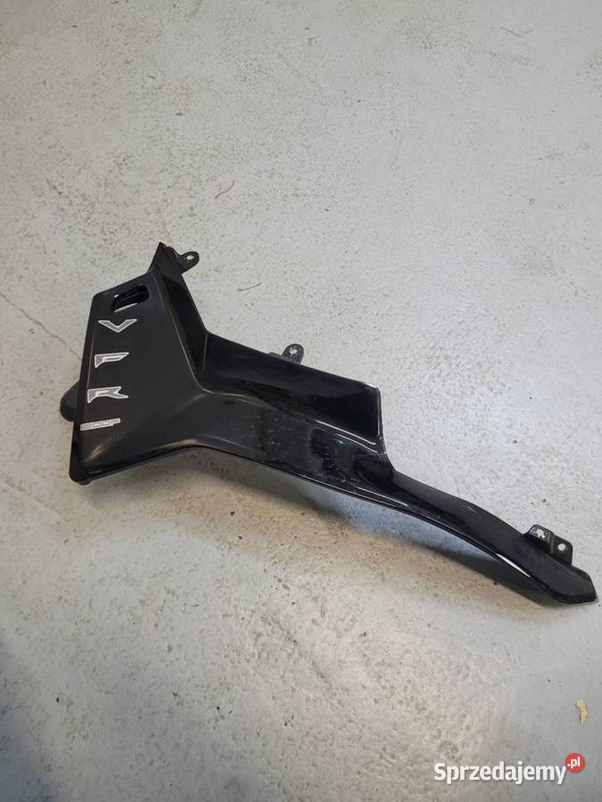 Honda VFR 1200F 2012 pług lewy bok wypełnienie sprzedam