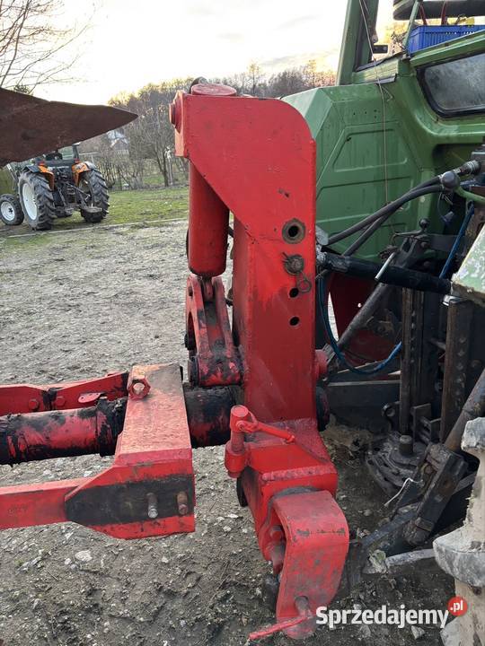 Pług 4 obrotowy