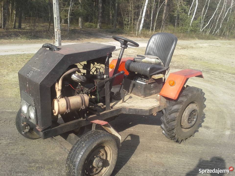 traktor sam 126p nieuszkodzony Giedlarowa