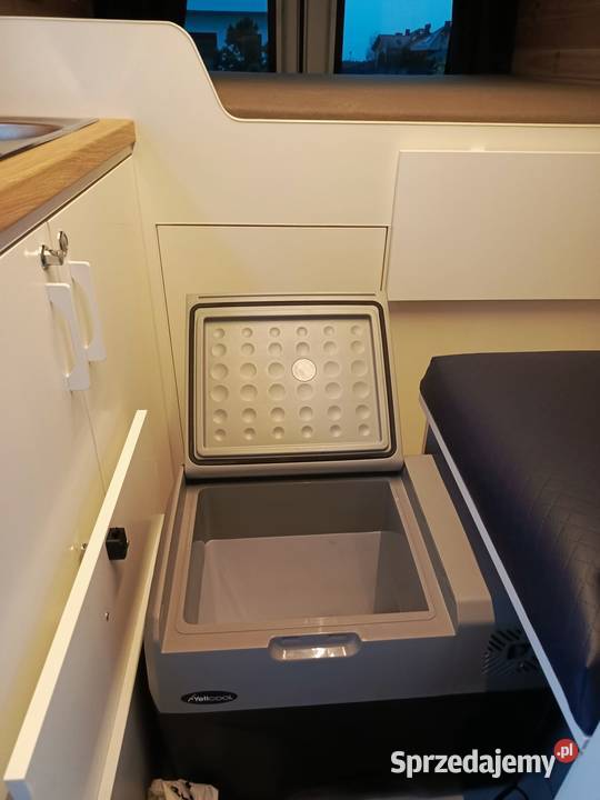 Kamper Kampervan Peugeot Boxer 2015 3osobowy nie Kampery Wrocław